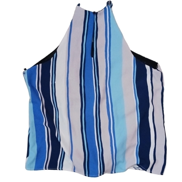 SHE + SKY TANK - Picture 2 of 3